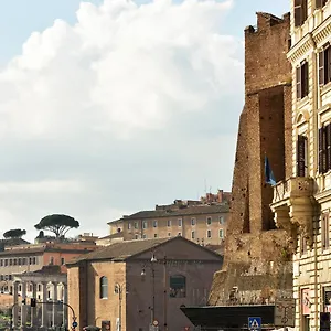 https://dimora-ai-fori.it-romehotels.com